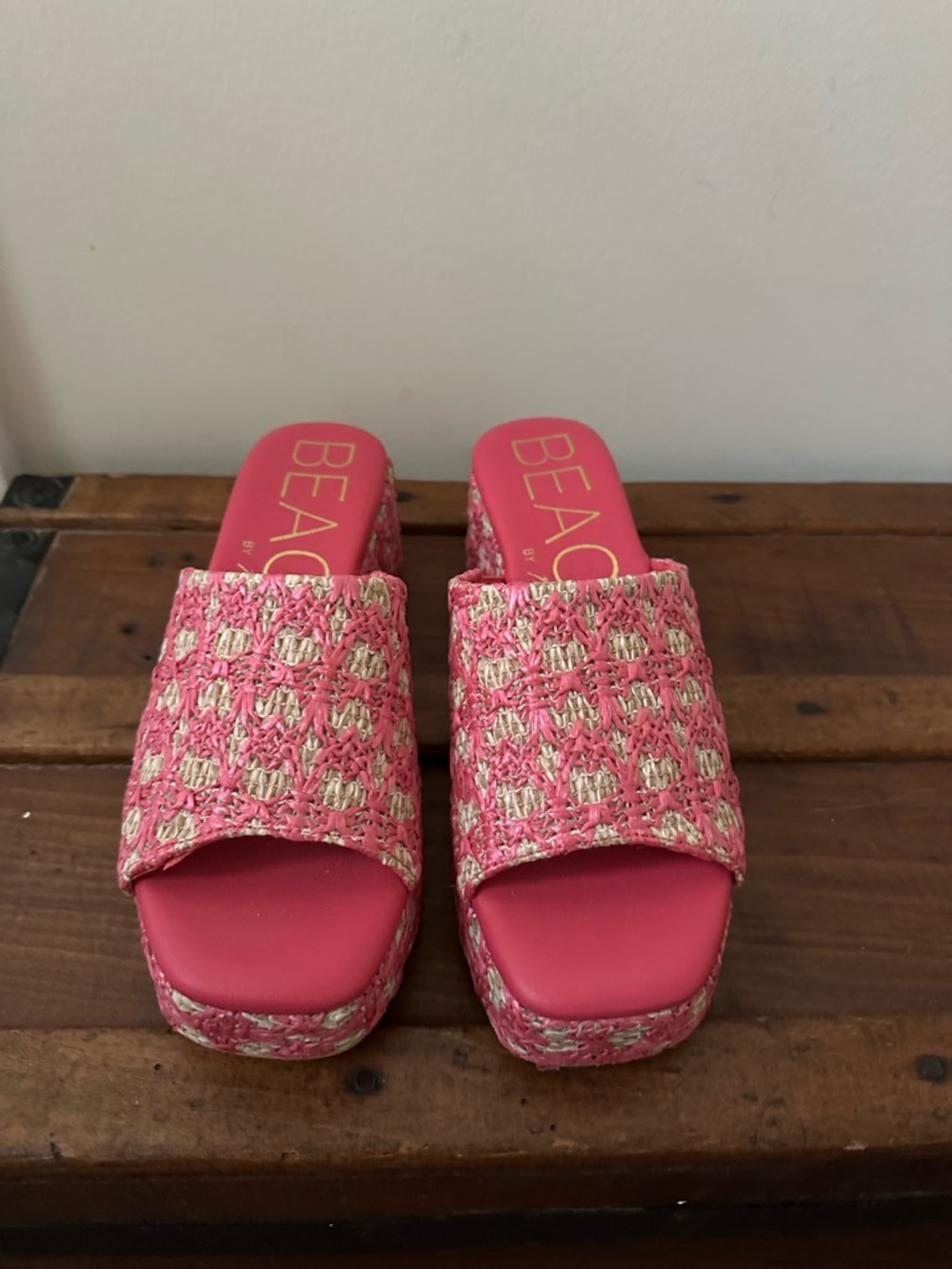 Beach by Matisse Pink Woven Slide Mules